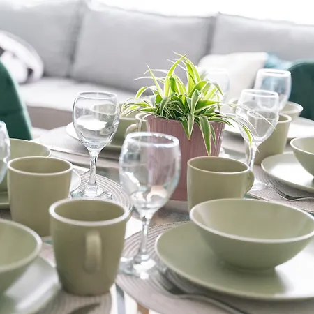 Tammsaare Residence- 4 Rooms, Free Parking Apartament *