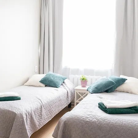 Tammsaare Residence- 4 Rooms, Free Parking