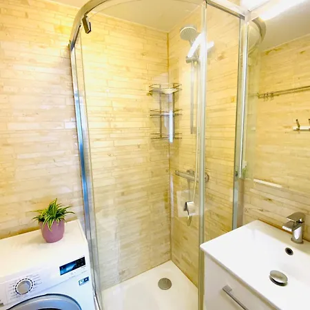 Tammsaare Residence- 4 Rooms, Free Parking *
